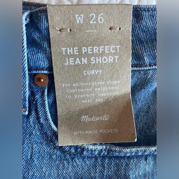 Madewell Curvy Perfect Vintage Jean Short - Picture 4 of 6